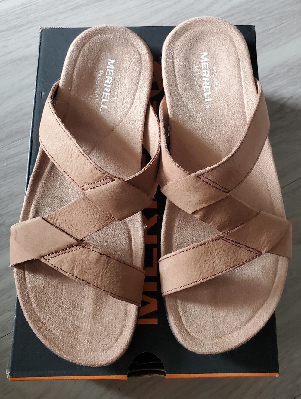 MERRELL SANDALS. MEMORY FOAM, AIR CUSHION
